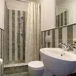 Apartman Casaglia 1-apartment With Shared Pool *