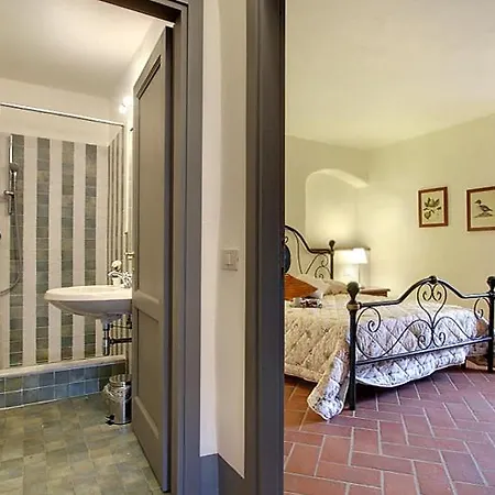 Casaglia 1-apartment With Shared Pool Apartment